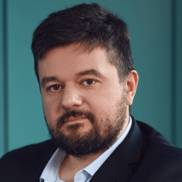 Хачатуров Вартан