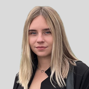 Шлогова Анна